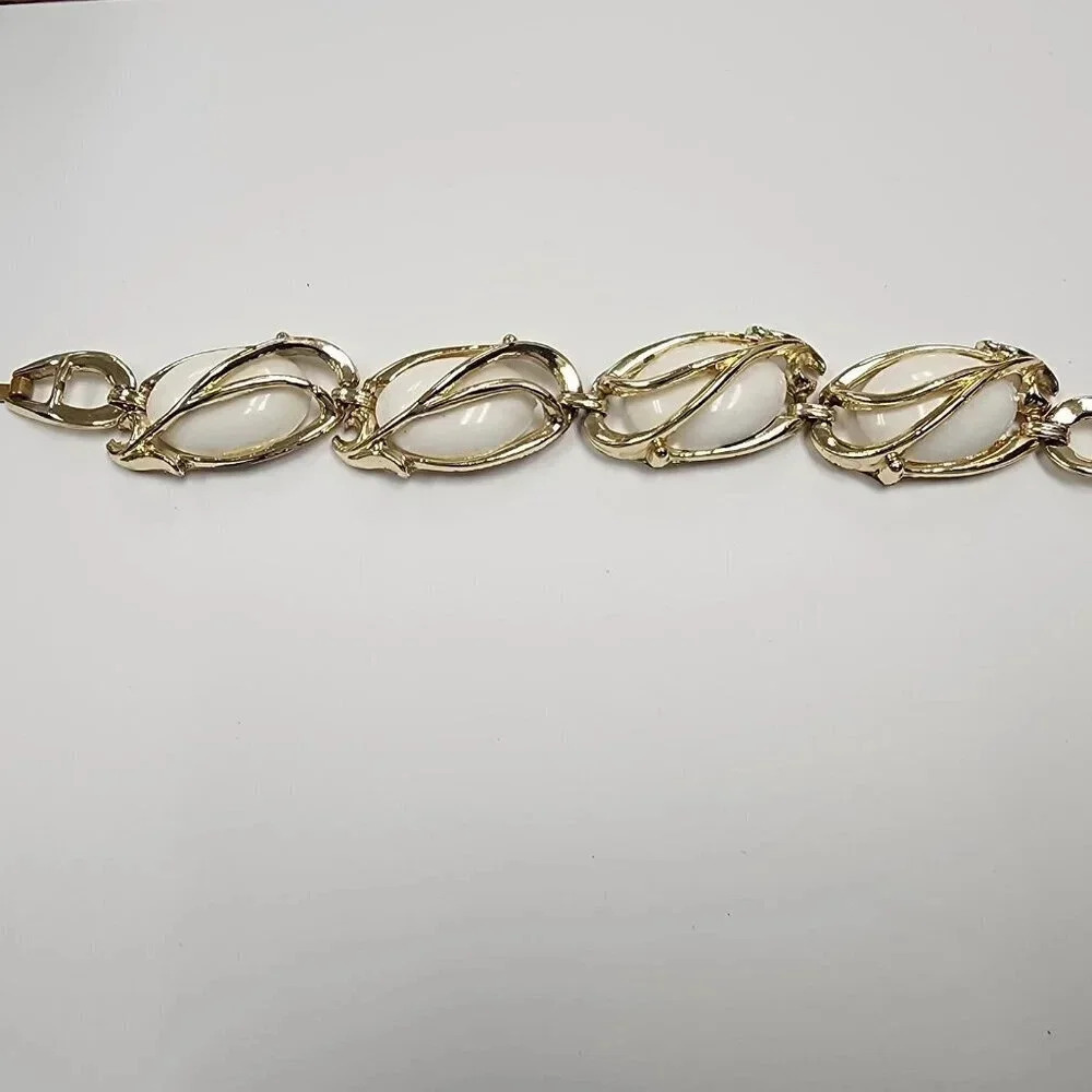 Vintage White Milk Glass Links Bangle Bracelet Gold Tone Fold Over Clasp